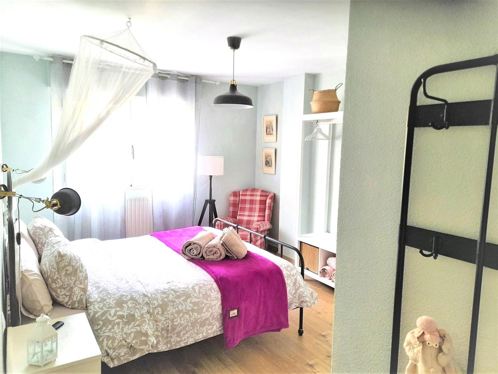 Logrocity Puerta Del Ebro Parking Privado Gratis Логроньо Экстерьер фото